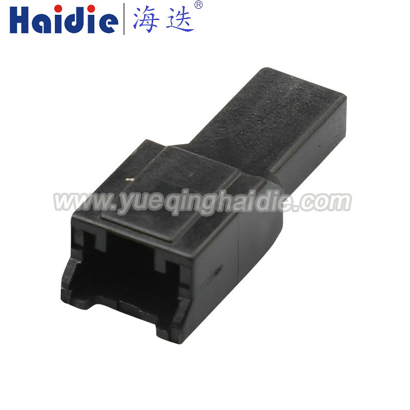 Auto Pin Wire Cable Harness Auto Connector Housing Plug And Terminal HD0381-0.6-11