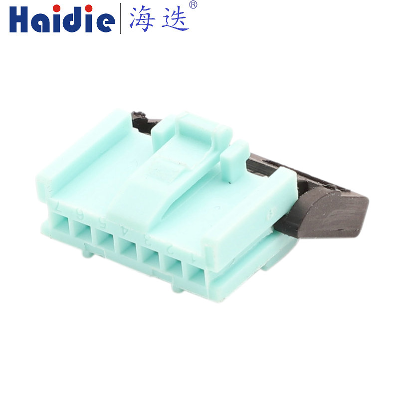 7 pin Auto Pin Wire Cable Harness Auto Connector Housing Plug And Terminal HD079A-0.6-21