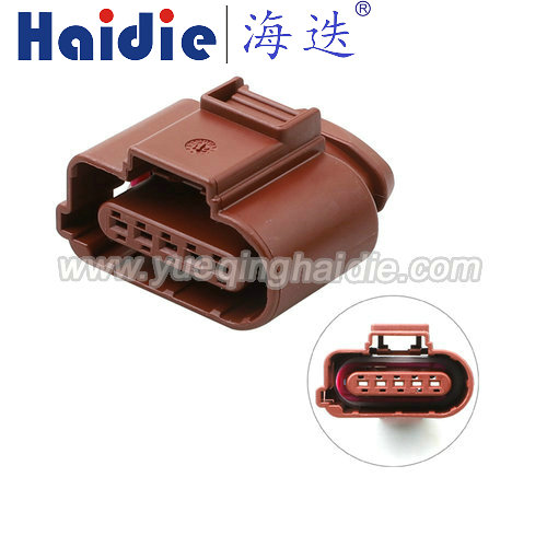 Auto Wiring Harness Electric Housing Connector 8K0973705B