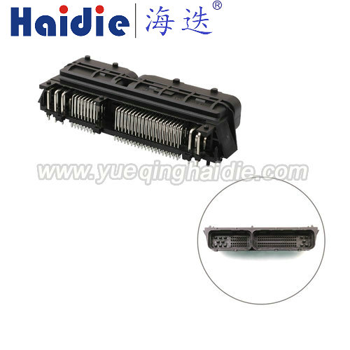 Auto Wiring Harness Electric Housing Connector PCB MG641756-5