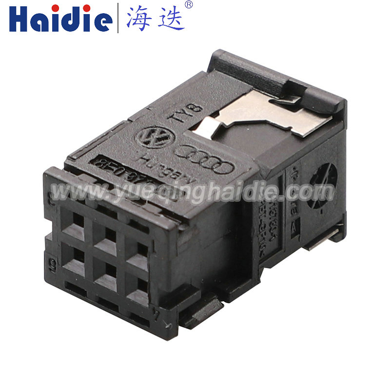 6 Pin Auto Pin Wire Cable Harness Auto Connector Housing Plug And Terminal 8E0971834