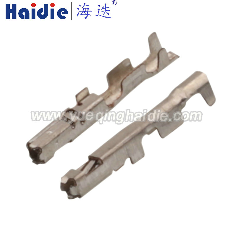 Auto Pin Wire Cable Harness Auto Connector Housing Plug And Terminal 1674311-1