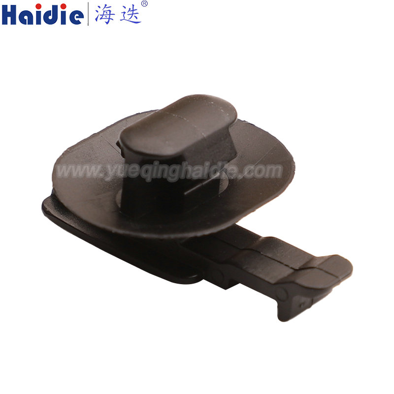 151-00833 Haidie Cable Clip for Automotive Wire Harness Connector Plastic Housing Plug