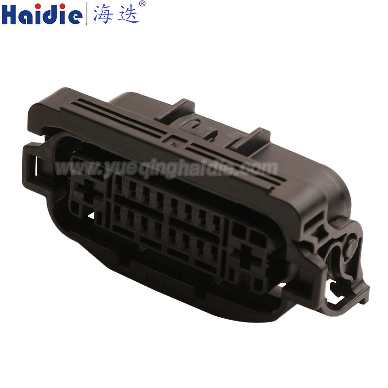 MG656998 18 Pin Copper Female Automotive Wire Harness Connector Plastic Housing Plug with Matching Terminals
