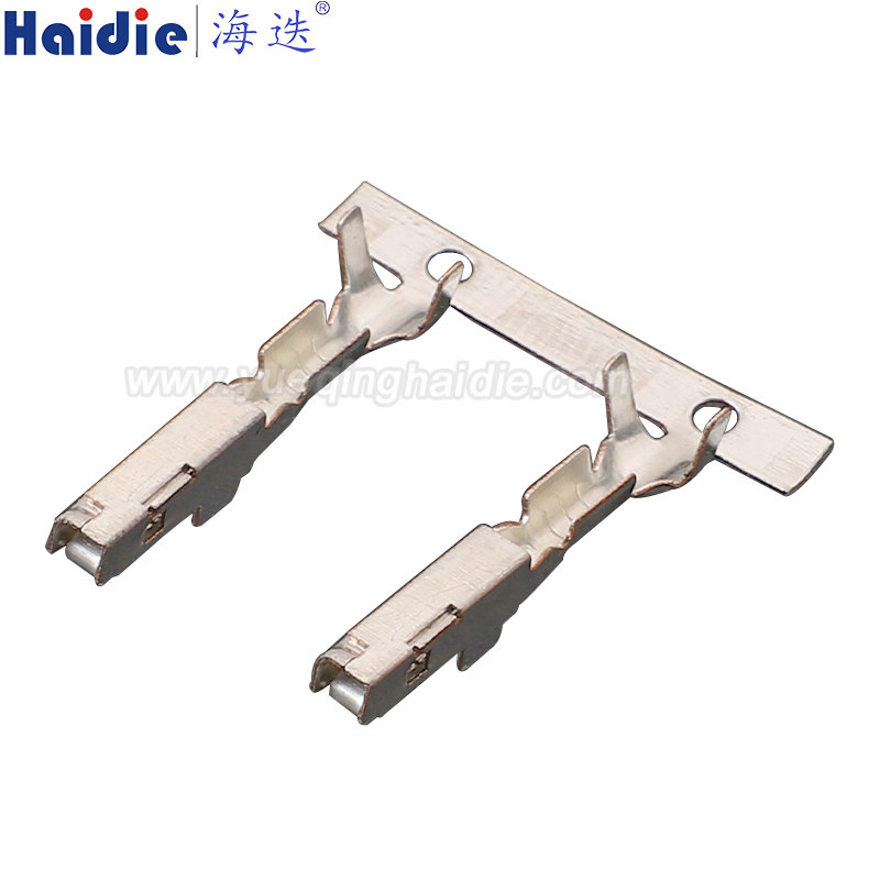 7116-4102-02 0.35-0.5mm²/7116-4103-02 0.75-1.0mm² Terminal conjoined