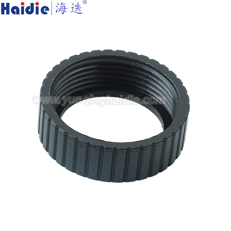 LM004, Lock nut
