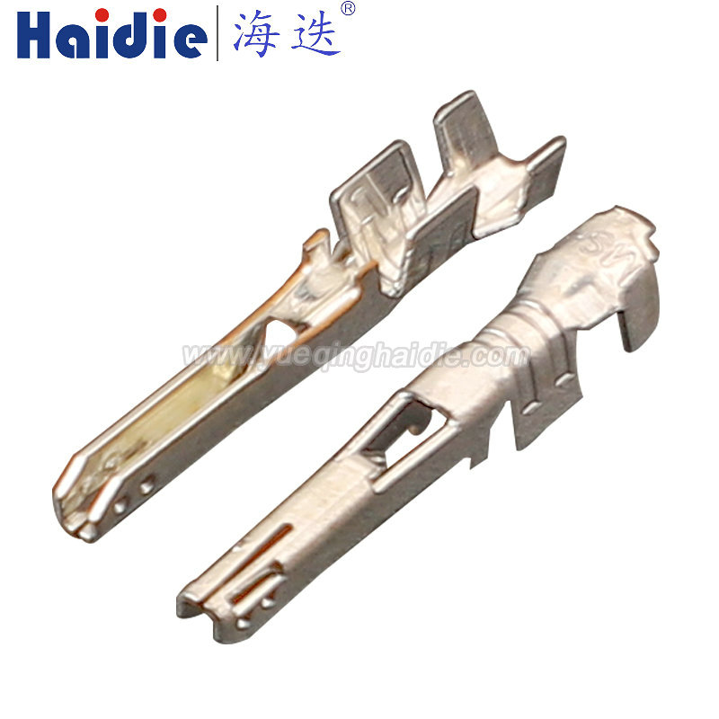 105300-2100, 0.6mm Female Terminal bulk