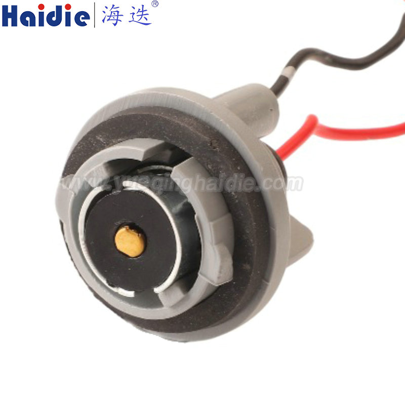 HDL-381, Straight Through, lamp holder