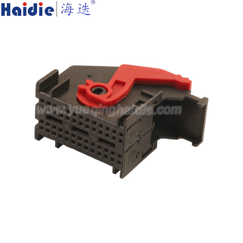 2209477-1 / 2209705-1 / 1-968326-1 / 2-968326-1, 52pin, female, Automotive Wire Harness Connector