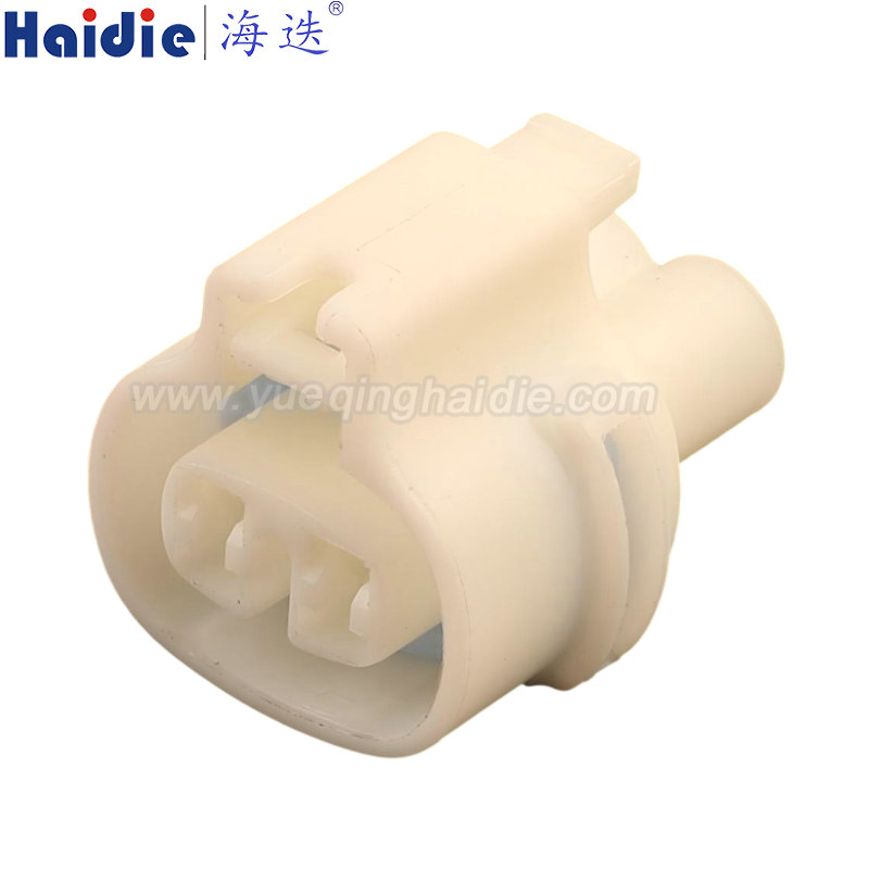 MG640795, 2pin, waterproof, female, white, Automotive Wire Harness Connector Plastic Housing Plug