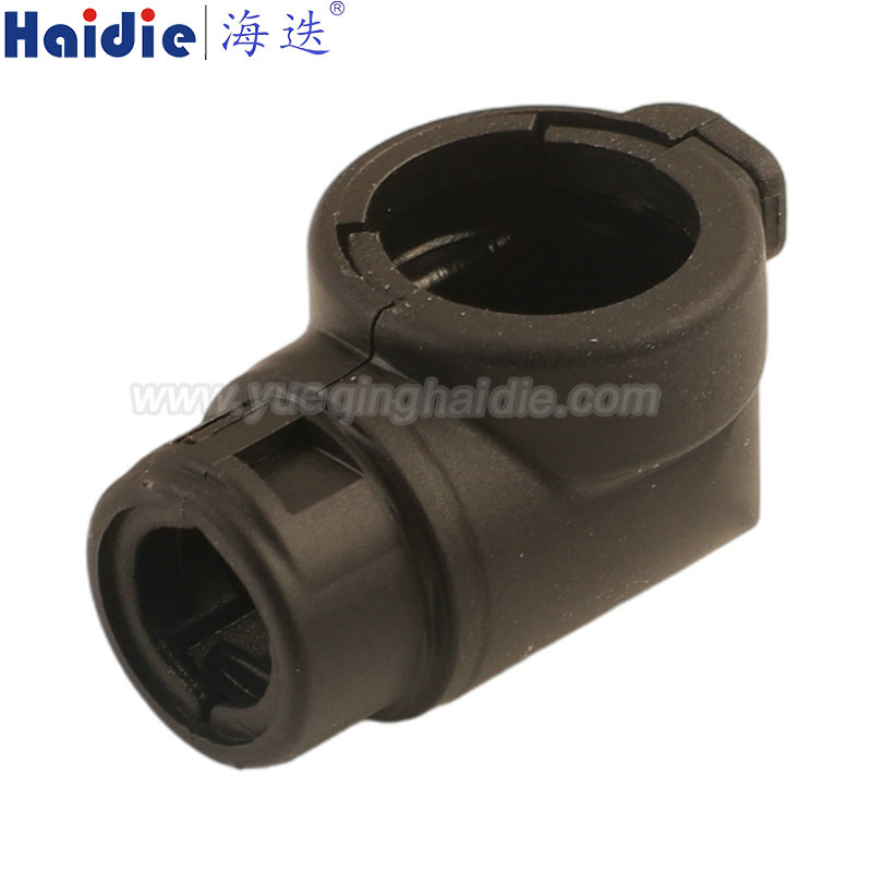 7818374, Pipe buckle