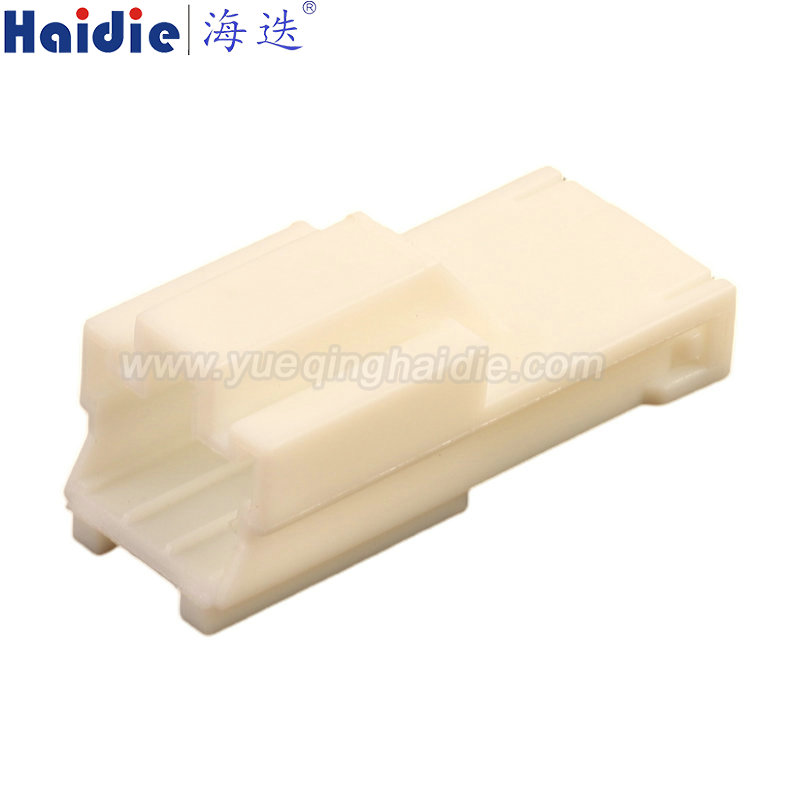 7122-8335 / MG620395, 3pin, male, Auto 2.0mmpin Female Male Wire Harness Connector 7122-8335 Automotive Lamp Connector